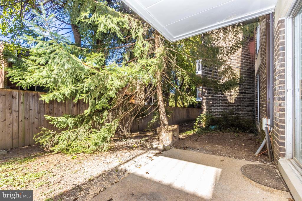 3342 HEWITT AVENUE Unit: 3-1-B