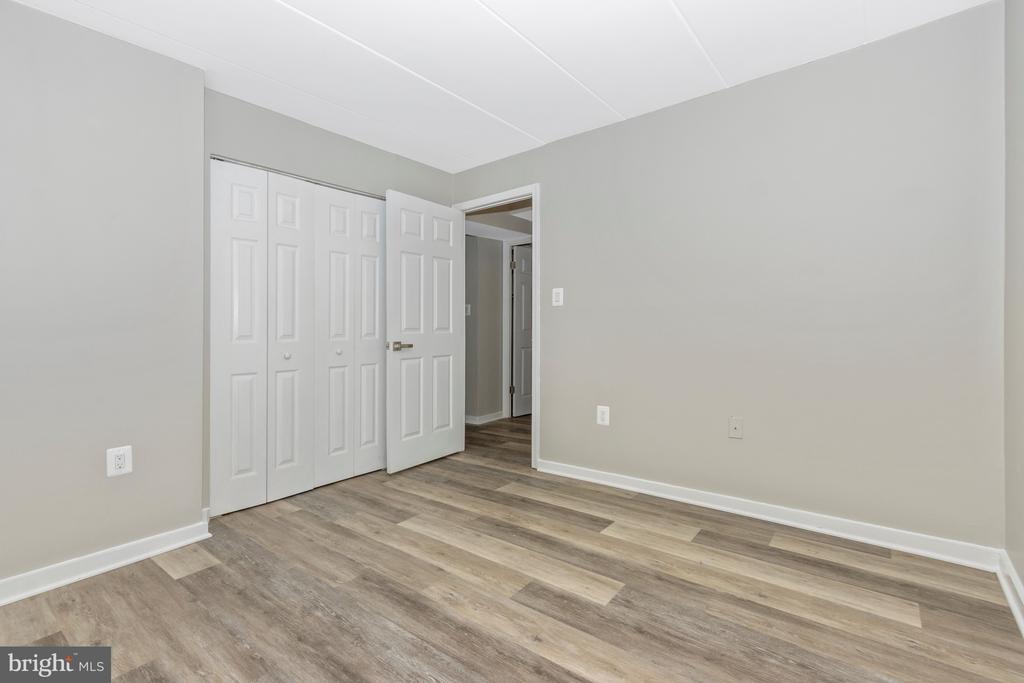 3342 HEWITT AVENUE Unit: 3-1-B