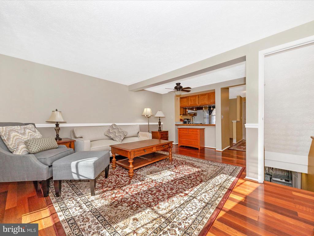 12501 TIMBER HOLLOW PLACE
