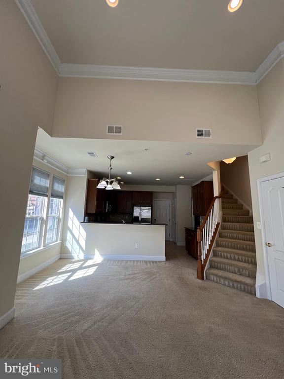 19400 BUCKINGHAM WAY Unit: 19400