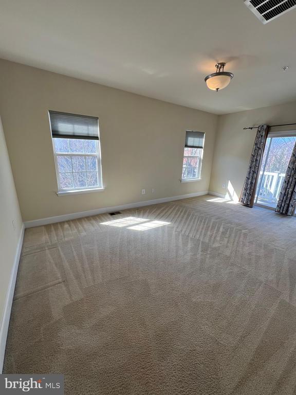19400 BUCKINGHAM WAY Unit: 19400