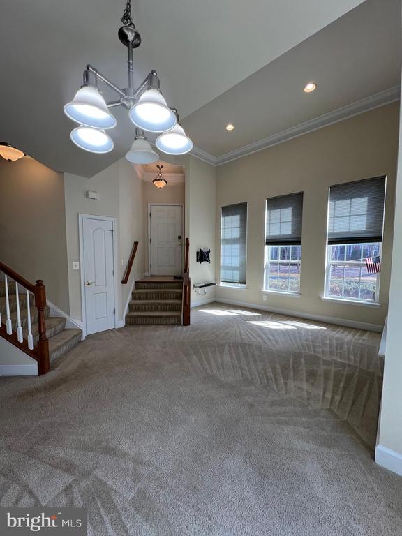 19400 BUCKINGHAM WAY Unit: 19400