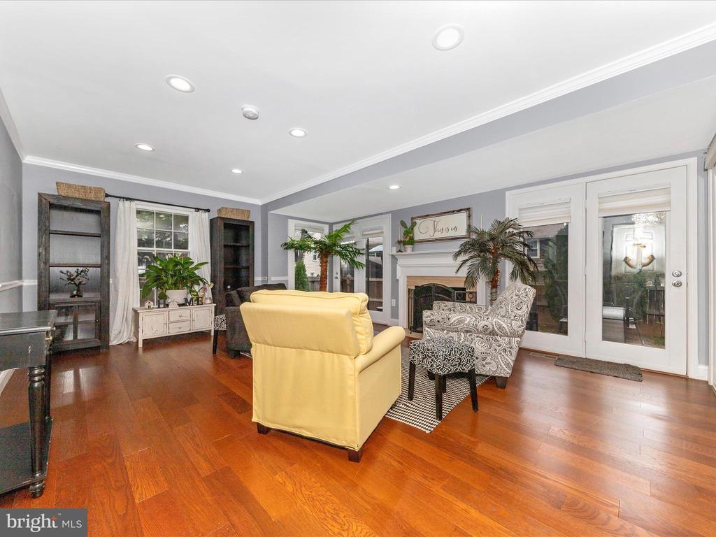 117 BILLINGSGATE LANE