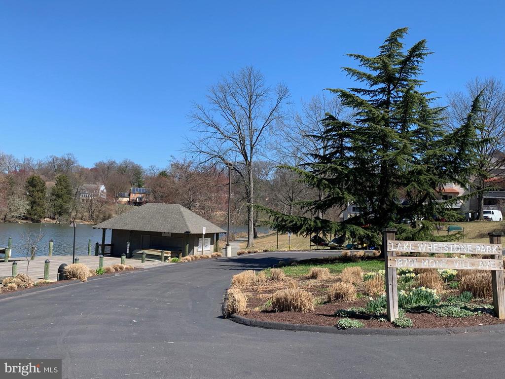 9931 LAKE LANDING ROAD
