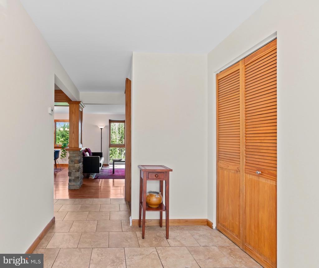 9931 LAKE LANDING ROAD