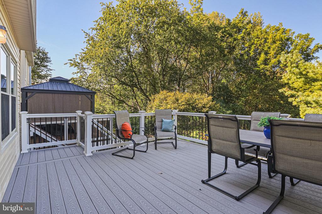 9565 WHITE PILLAR TERRACE