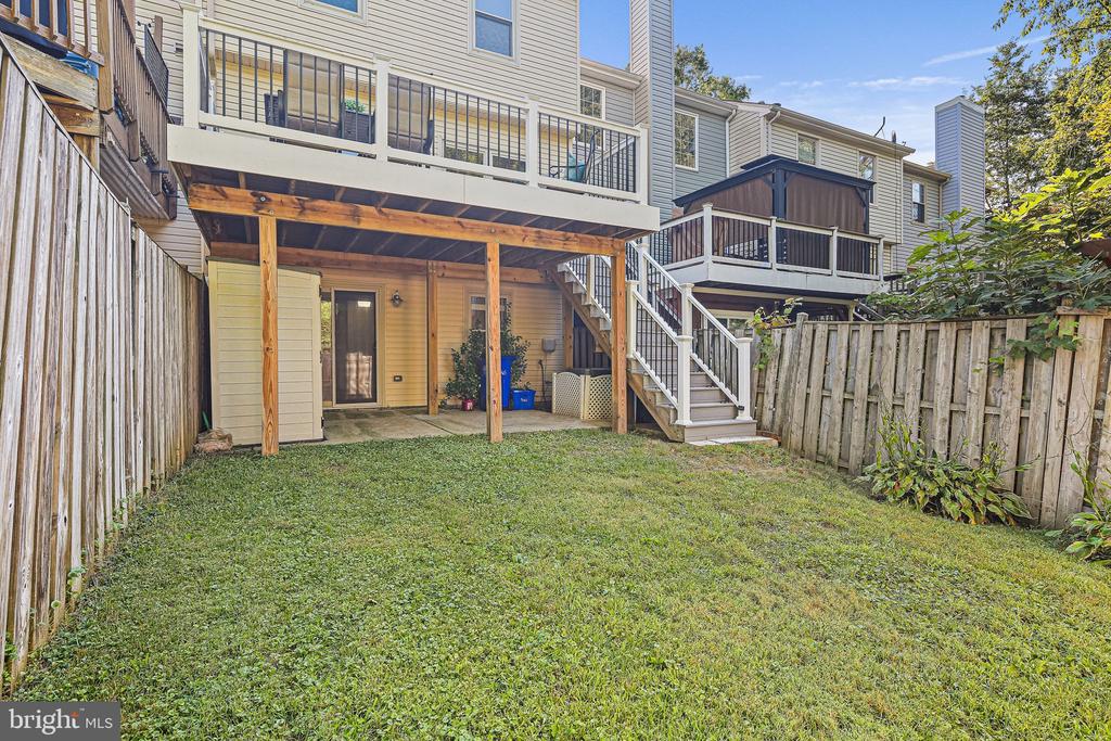 9565 WHITE PILLAR TERRACE