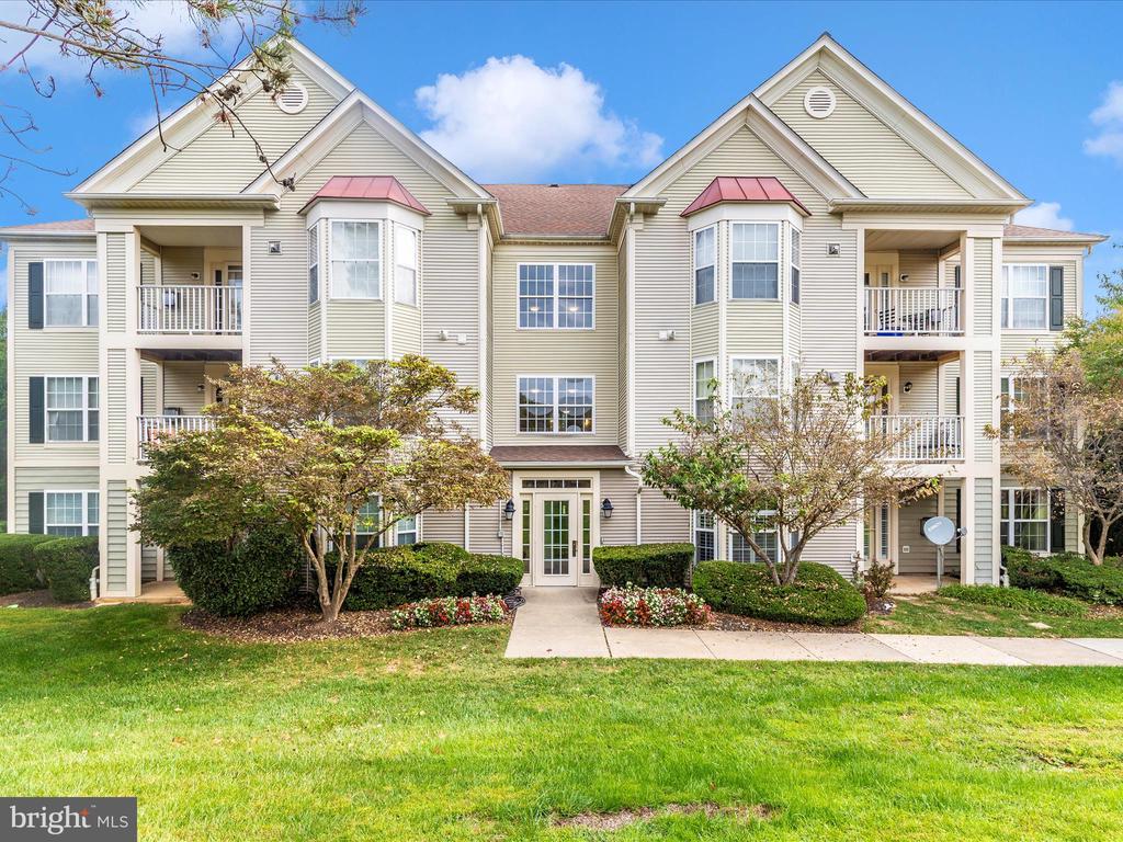 18808 SPARKLING WATER DRIVE Unit: 102