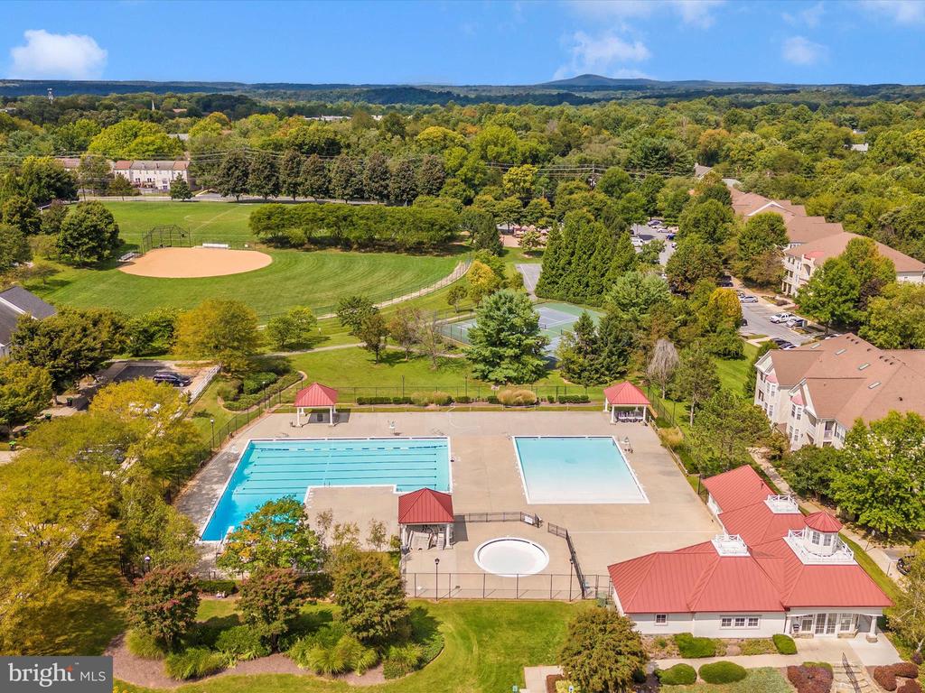 18808 SPARKLING WATER DRIVE Unit: 102