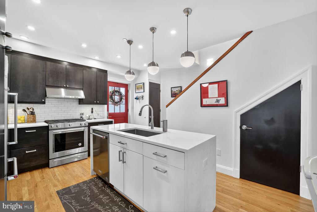 2701 HUME DRIVE Unit: 900