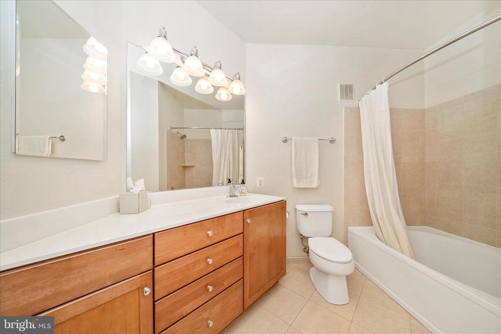 11750 OLD GEORGETOWN ROAD Unit: 2328
