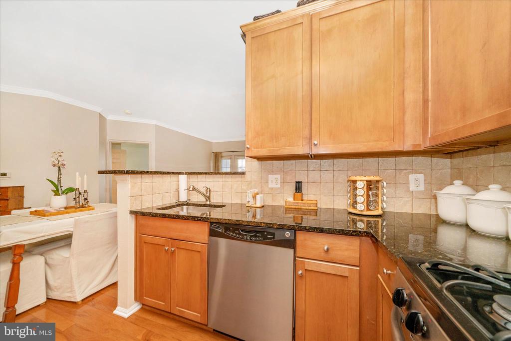 11750 OLD GEORGETOWN ROAD Unit: 2328