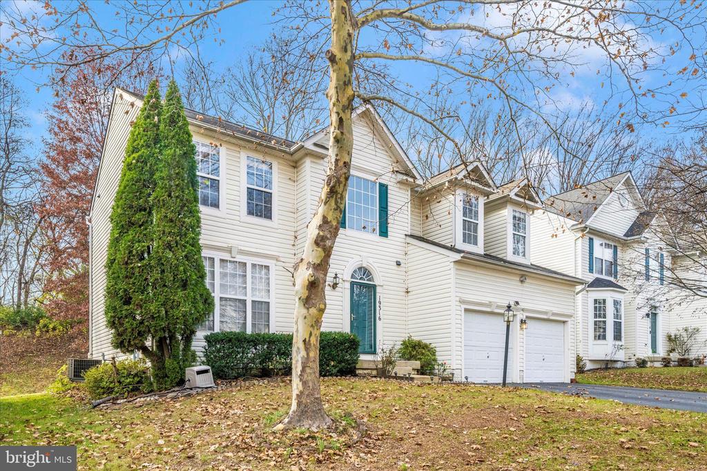 19316 MOON RIDGE DRIVE