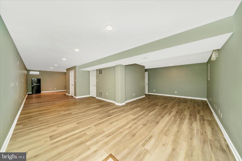 19316 MOON RIDGE DRIVE