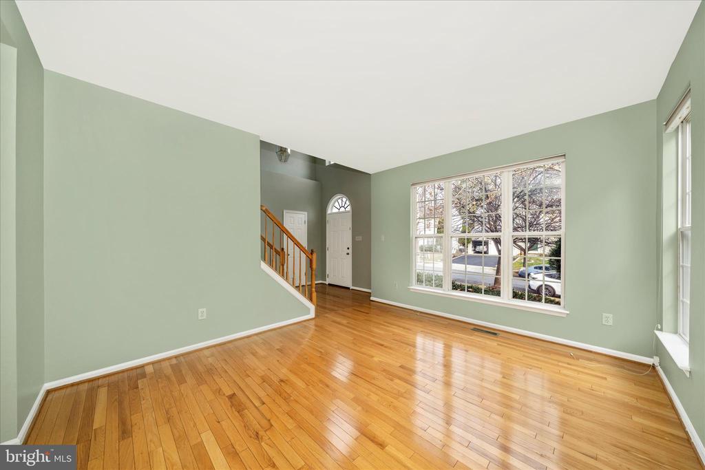 19316 MOON RIDGE DRIVE