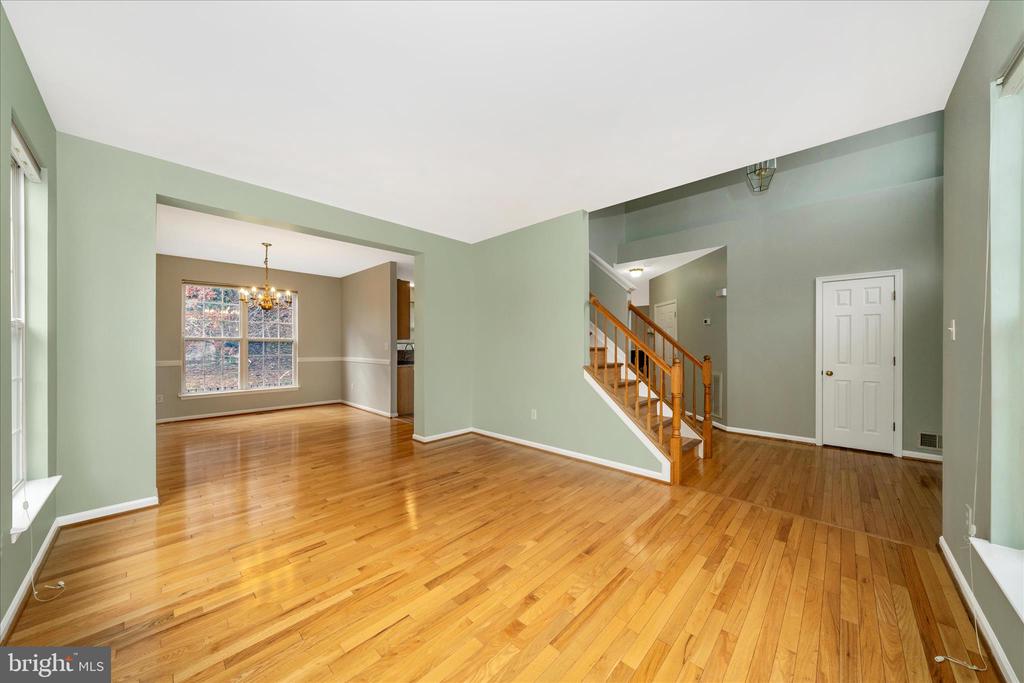19316 MOON RIDGE DRIVE