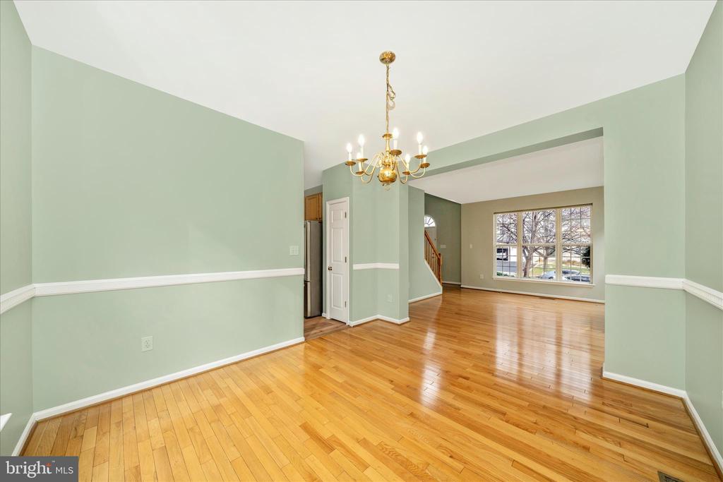 19316 MOON RIDGE DRIVE