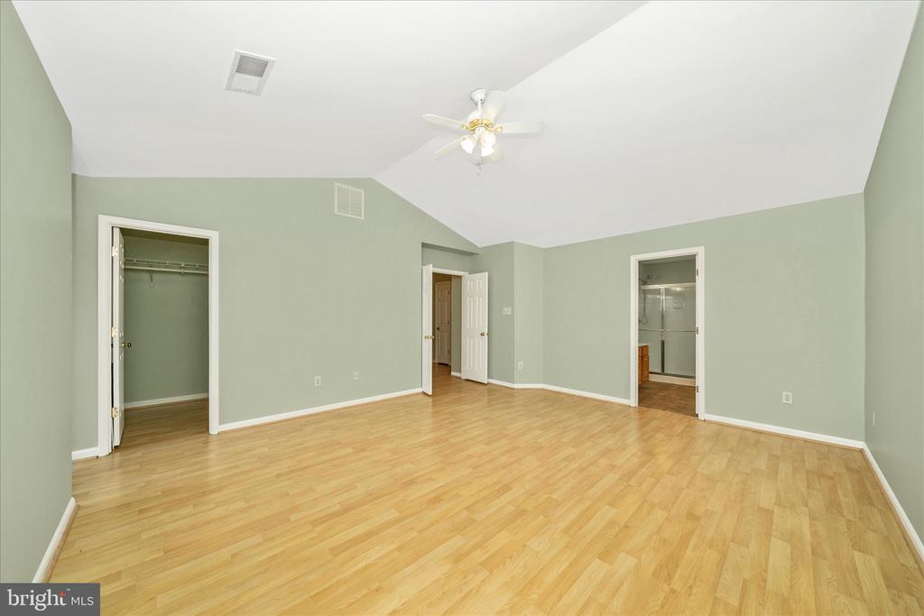 19316 MOON RIDGE DRIVE