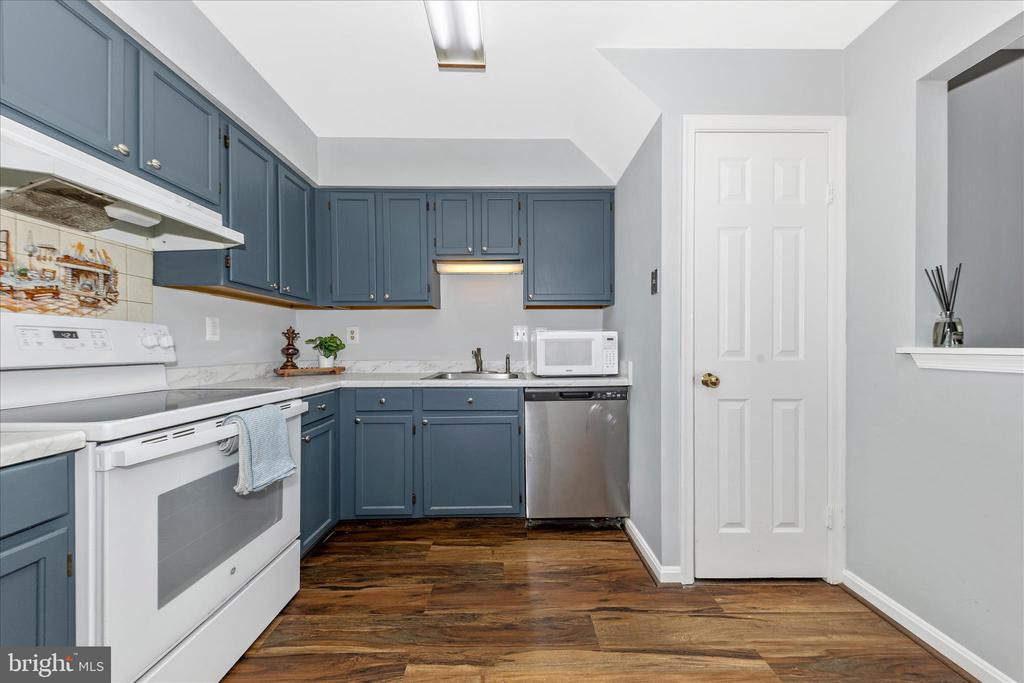 19086 HIGHSTREAM DRIVE Unit: 766