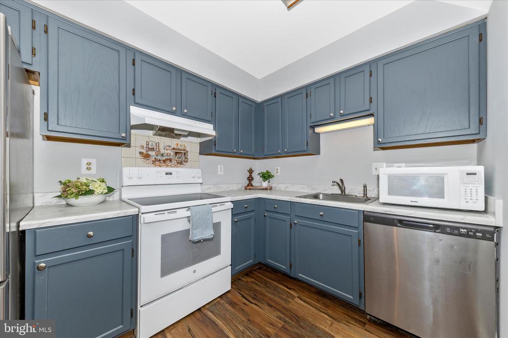 19086 HIGHSTREAM DRIVE Unit: 766