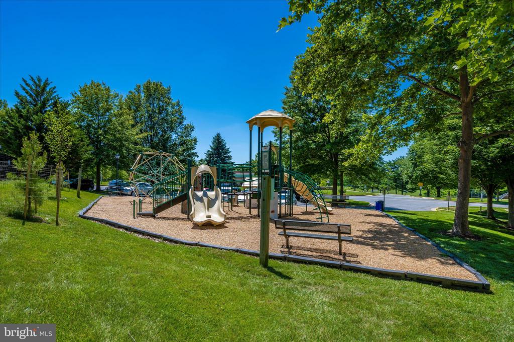 19086 HIGHSTREAM DRIVE Unit: 766