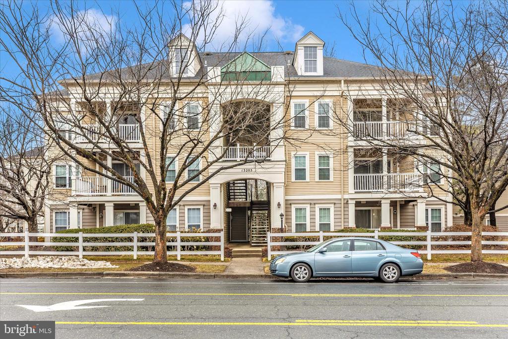 13205 CLOPPERS MILL DRIVE Unit: 13D