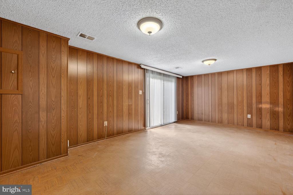 29 MARWOOD COURT