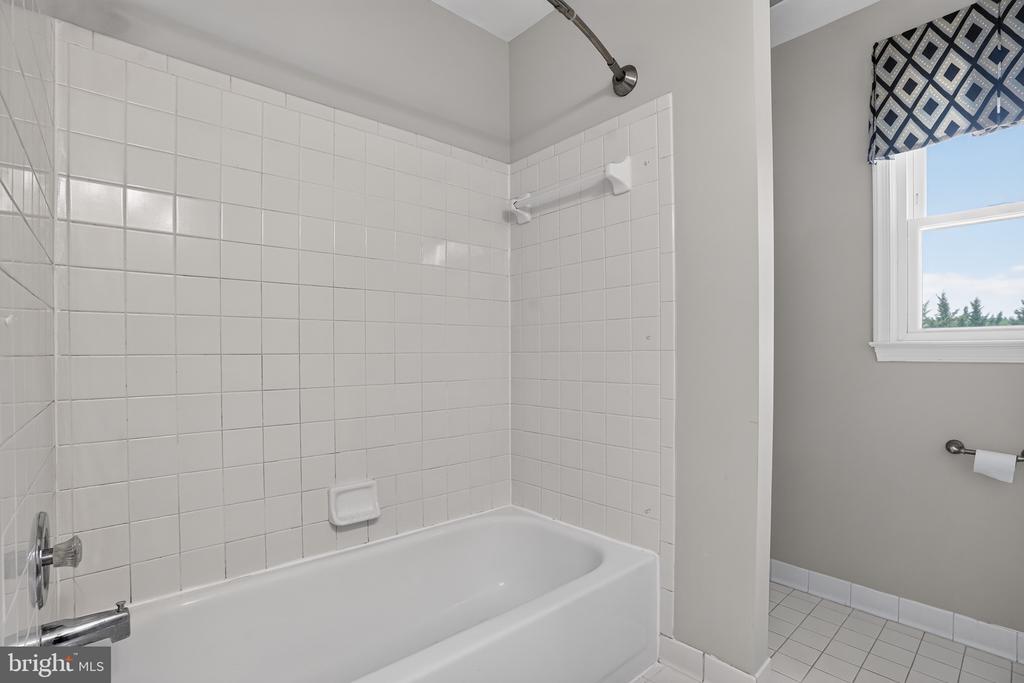 11824 MORNING STAR DRIVE