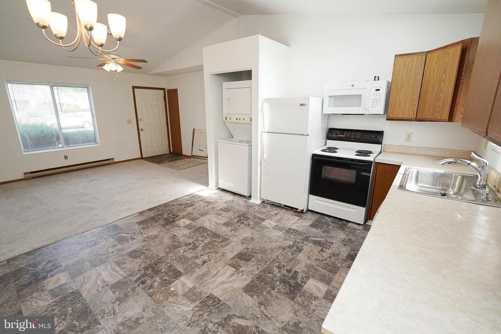 114 HALSEY DRIVE