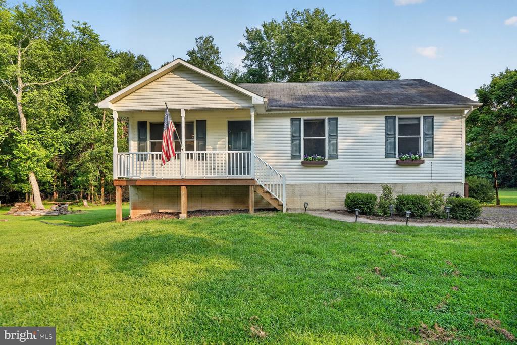 9427 BEALE LANE