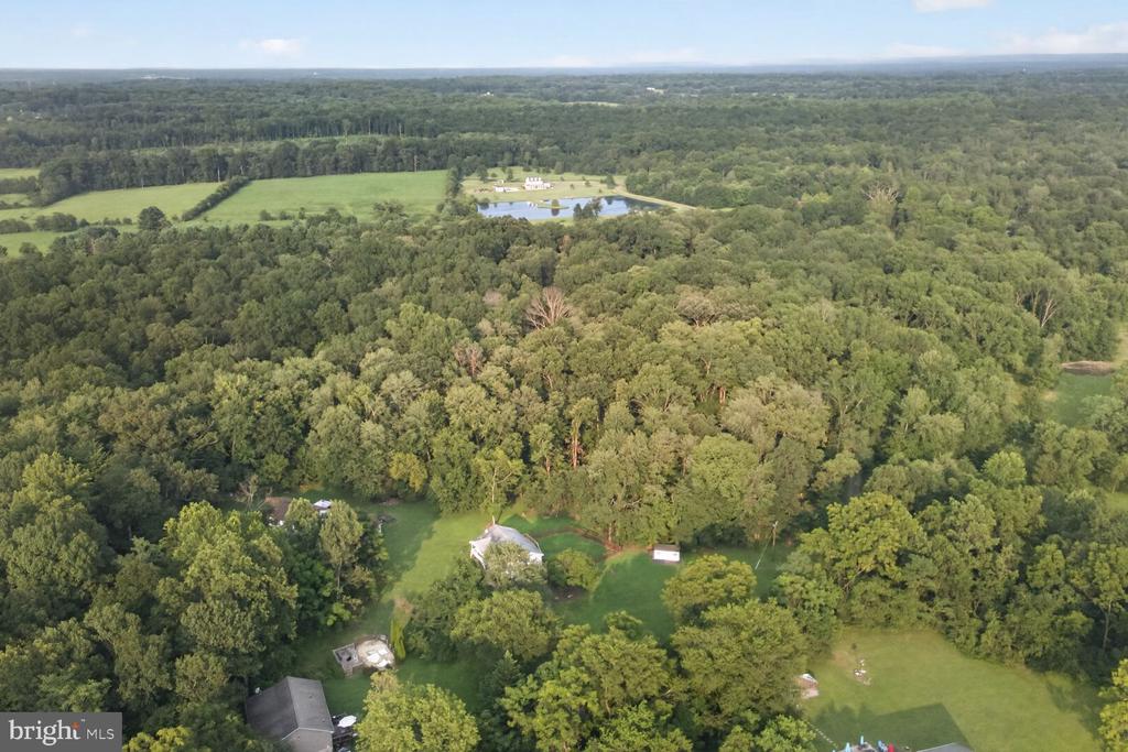 9427 BEALE LANE