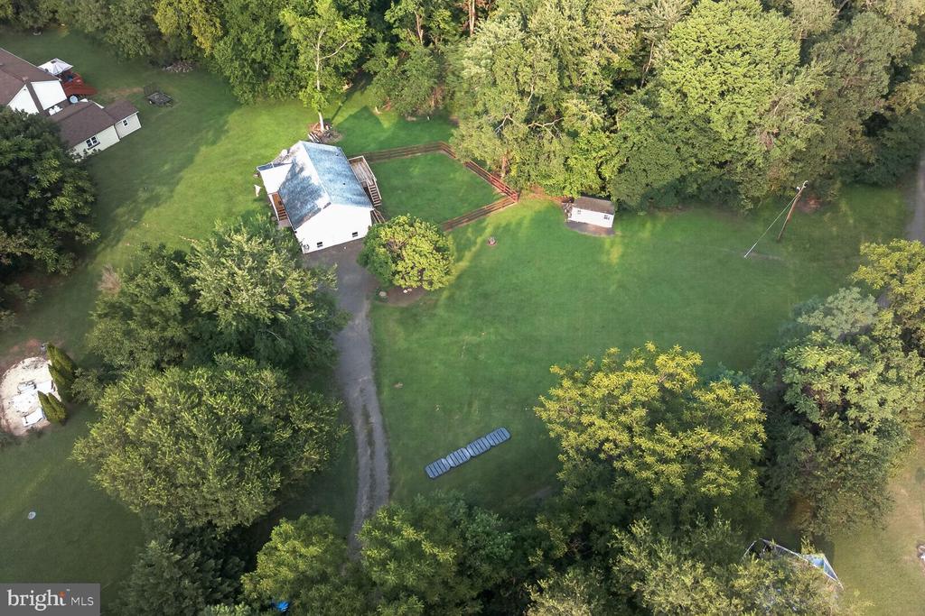 9427 BEALE LANE