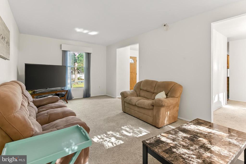 2301 ROSEDOWN DRIVE