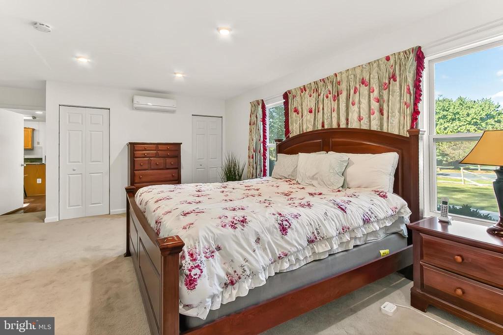 2301 ROSEDOWN DRIVE