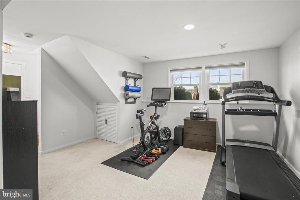 5829 PARAKEET DRIVE