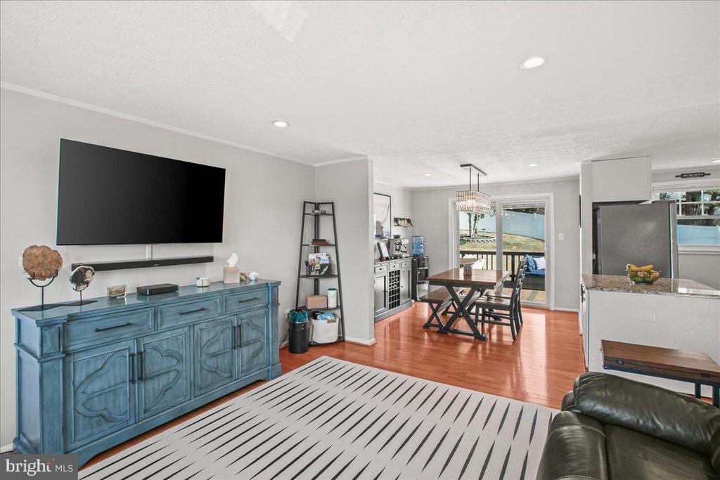 5829 PARAKEET DRIVE