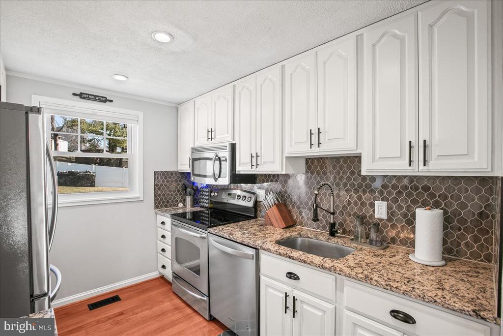 5829 PARAKEET DRIVE