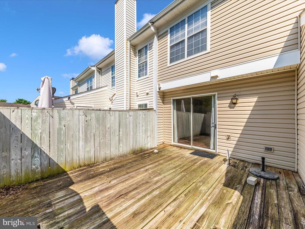 231 COVENTRY SQUARE Unit: 231
