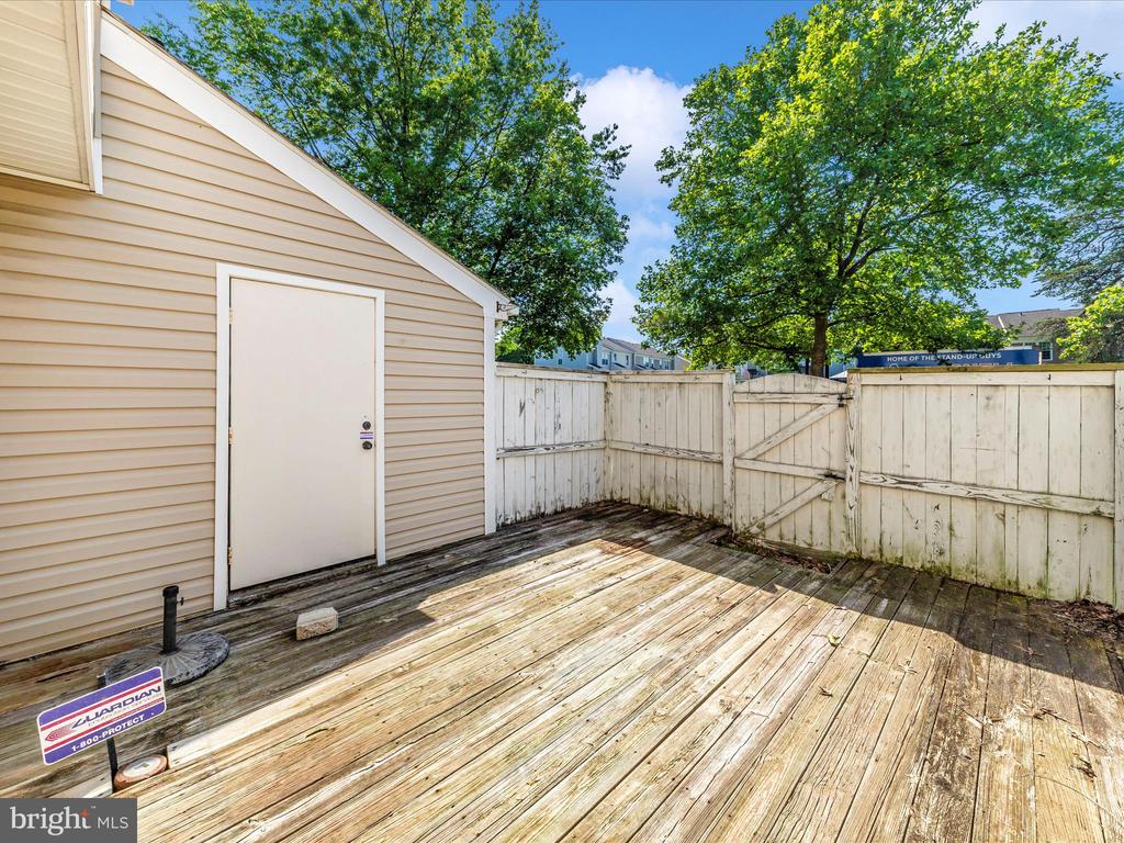 231 COVENTRY SQUARE Unit: 231