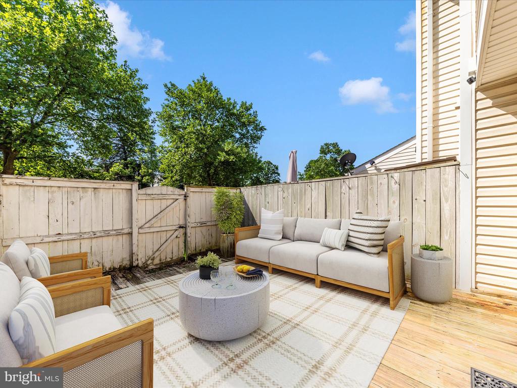 231 COVENTRY SQUARE Unit: 231