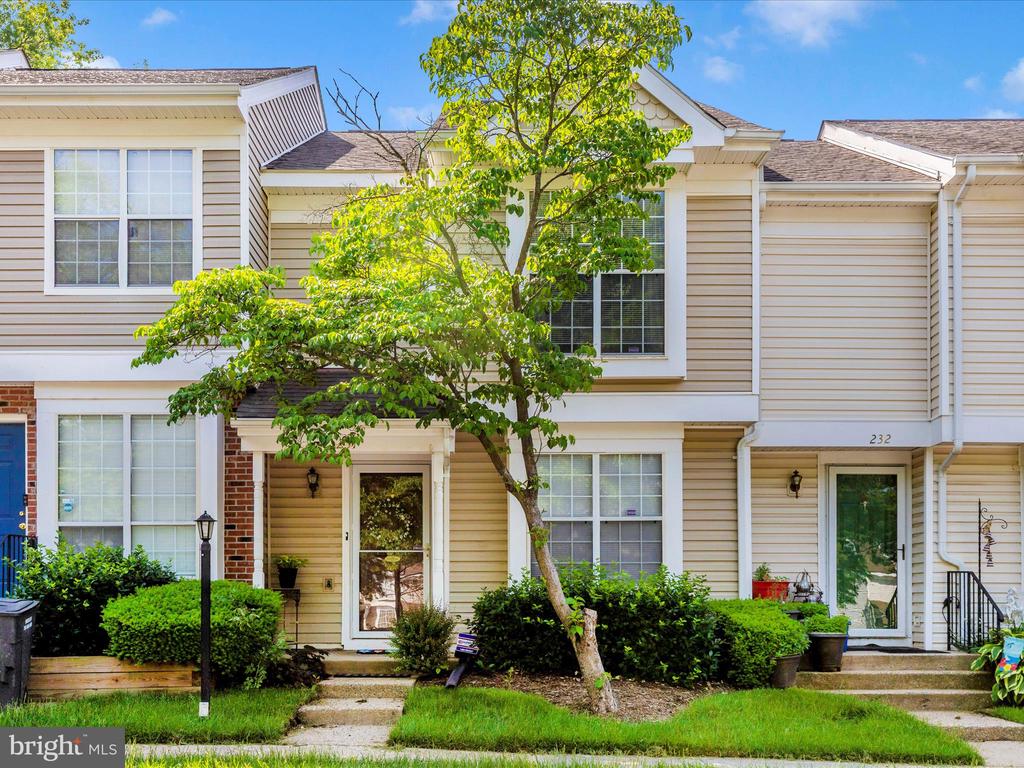 231 COVENTRY SQUARE Unit: 231