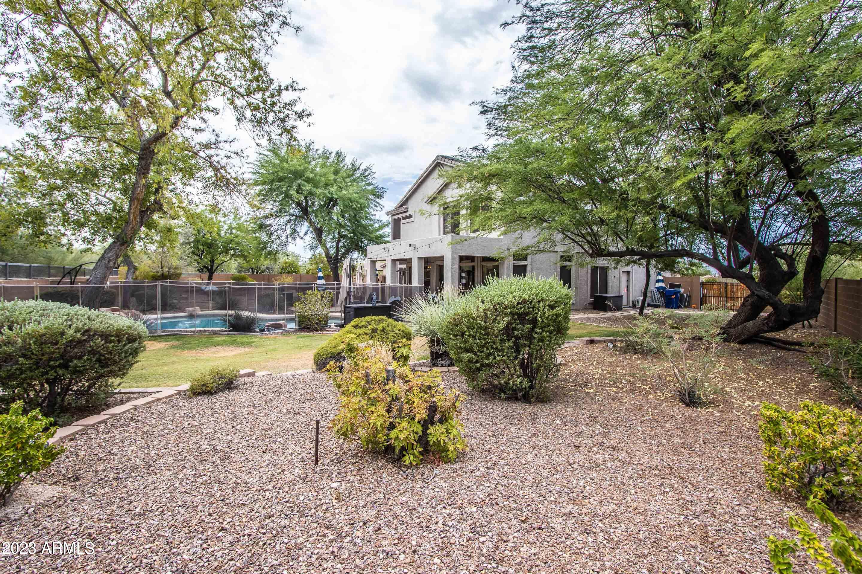 7754 E REGINA Circle