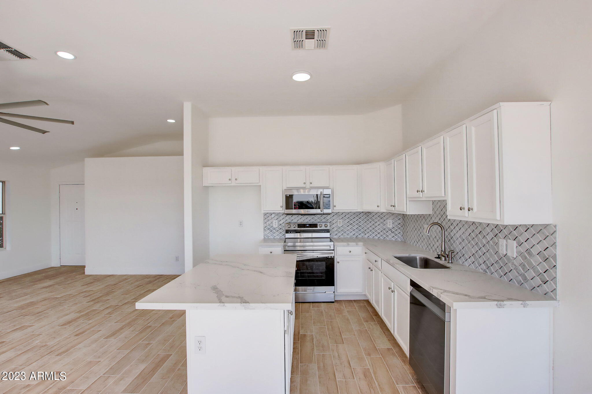 9273 E Rainier Drive