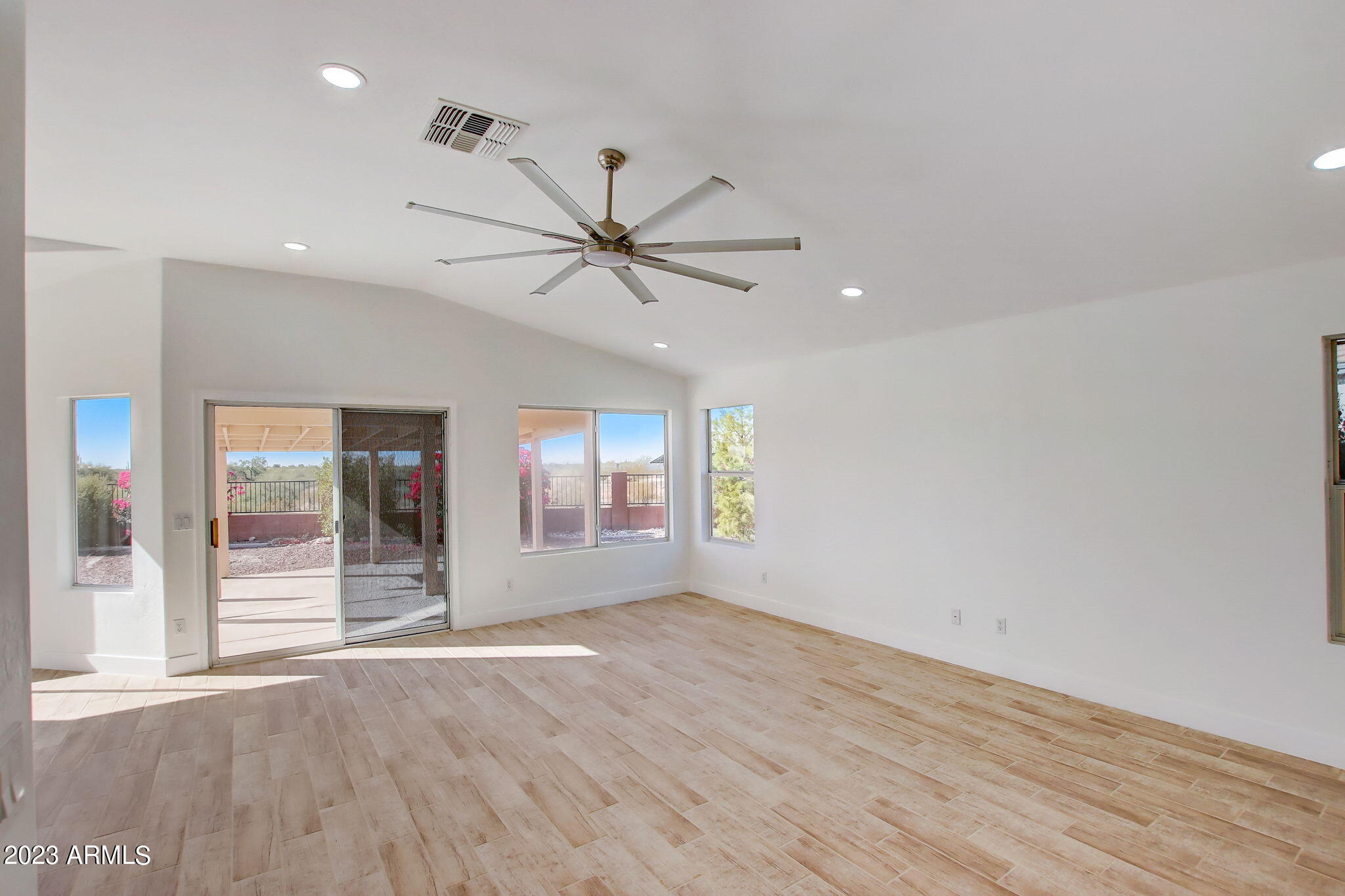 9273 E Rainier Drive