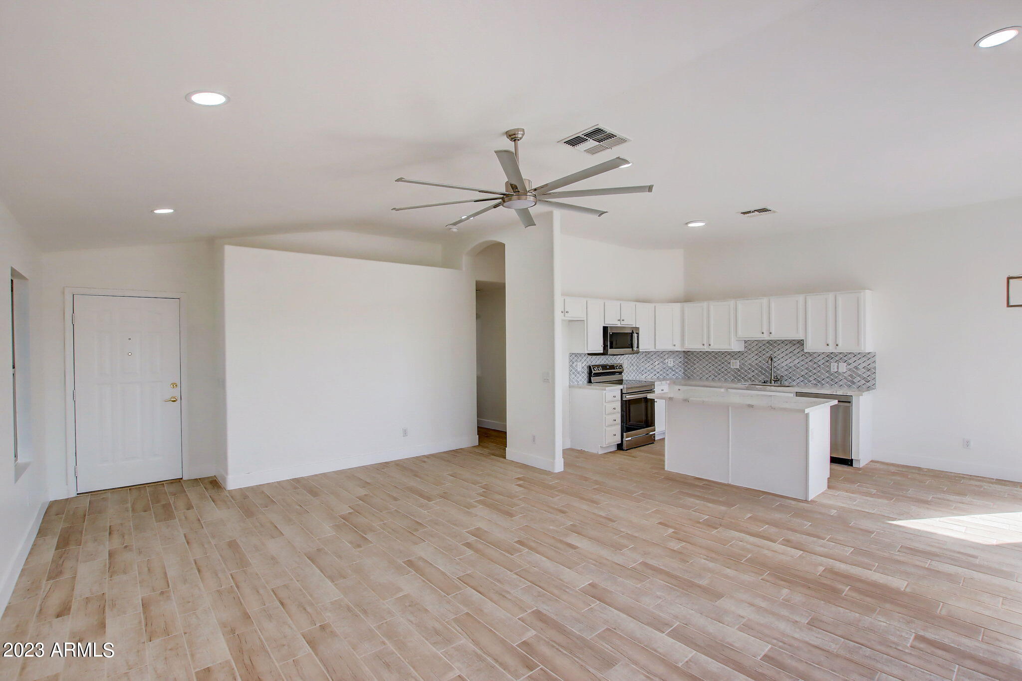 9273 E Rainier Drive