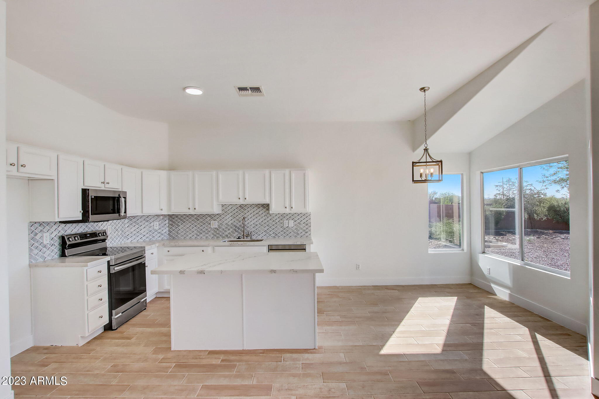 9273 E Rainier Drive