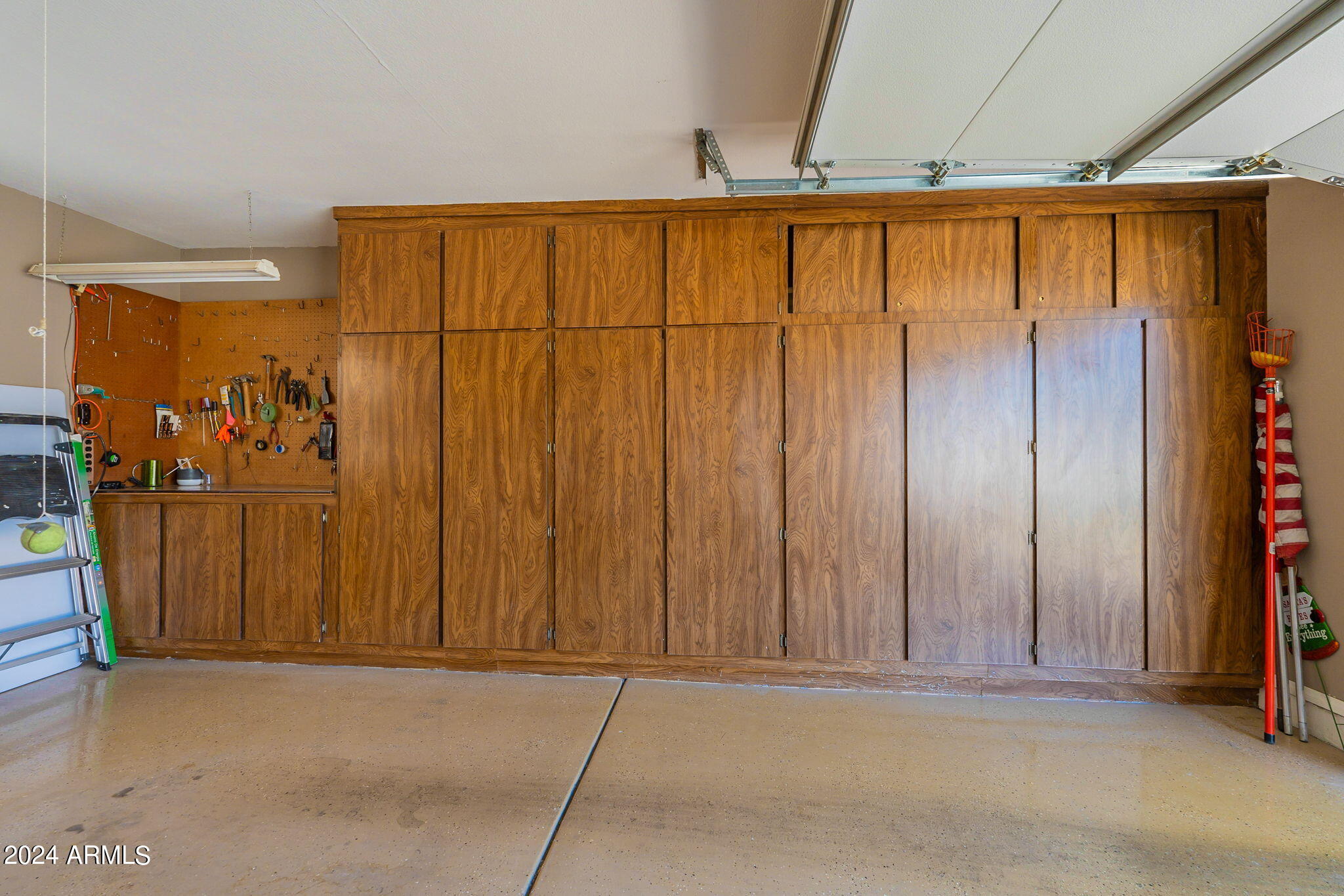 3345 E UNIVERSITY Drive, 69