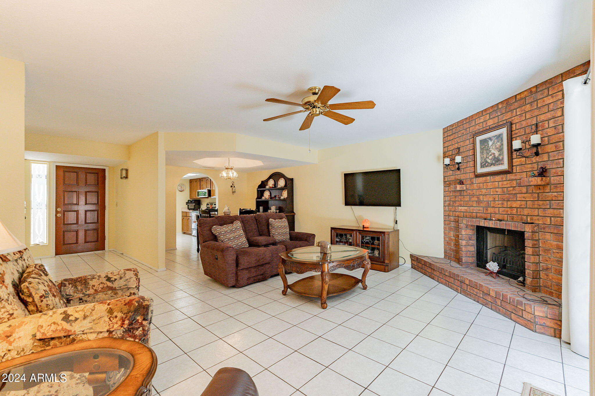 3345 E UNIVERSITY Drive, 69