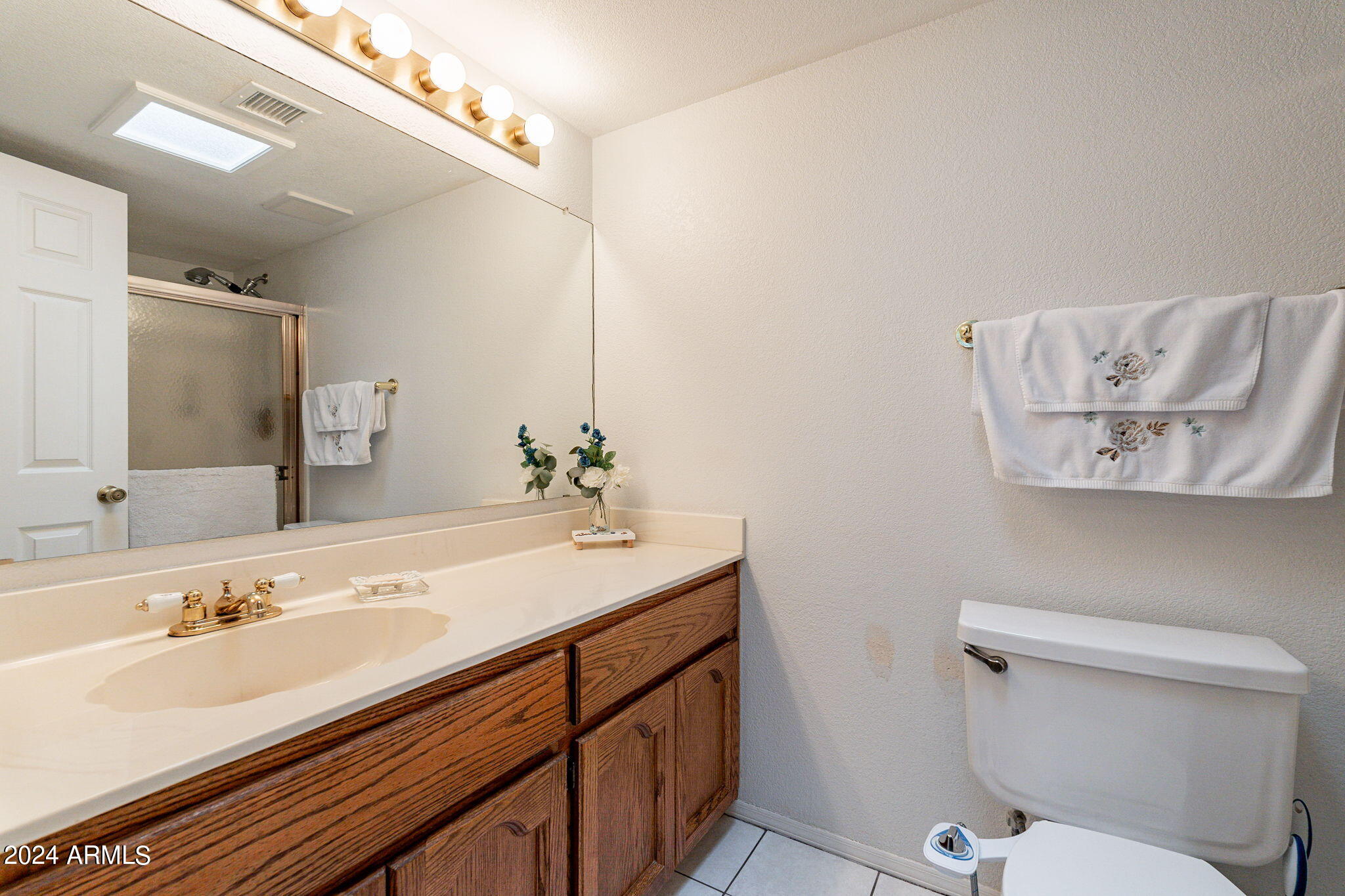 3345 E UNIVERSITY Drive, 69