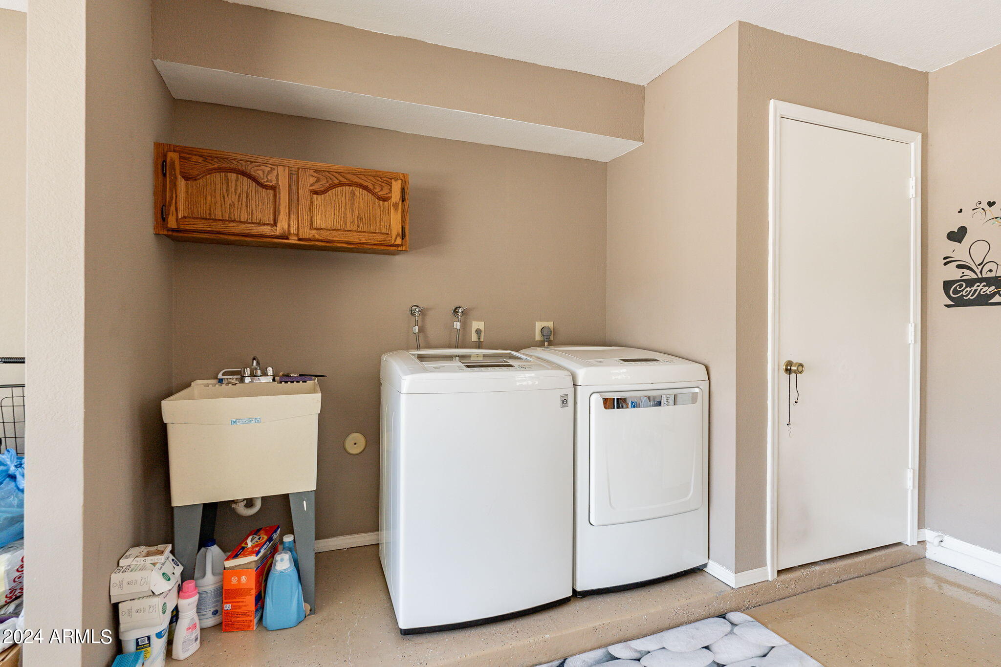 3345 E UNIVERSITY Drive, 69